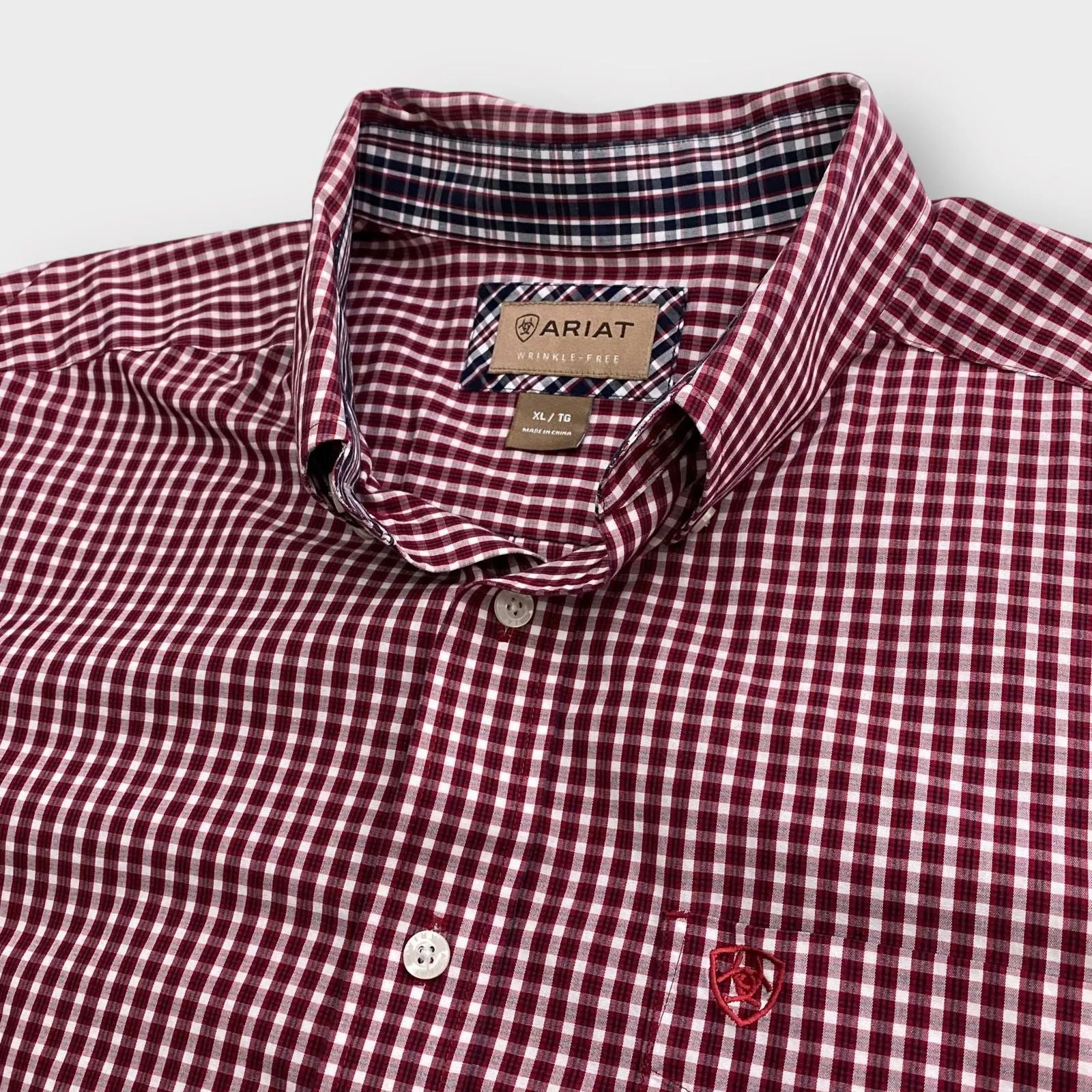 Ariat Mens Button-Down L/s Dress Shirt | XL | Red Plaid | Wrinkle-Free | EUC