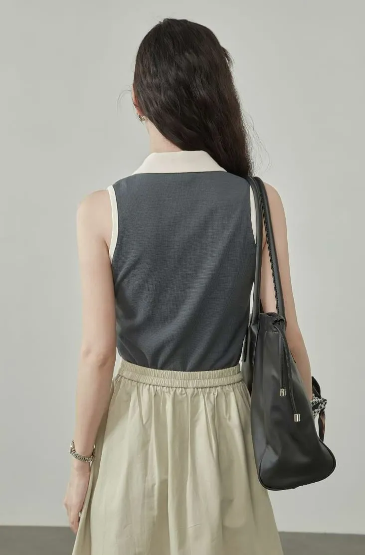 Contrast Collar Sleeveless Top