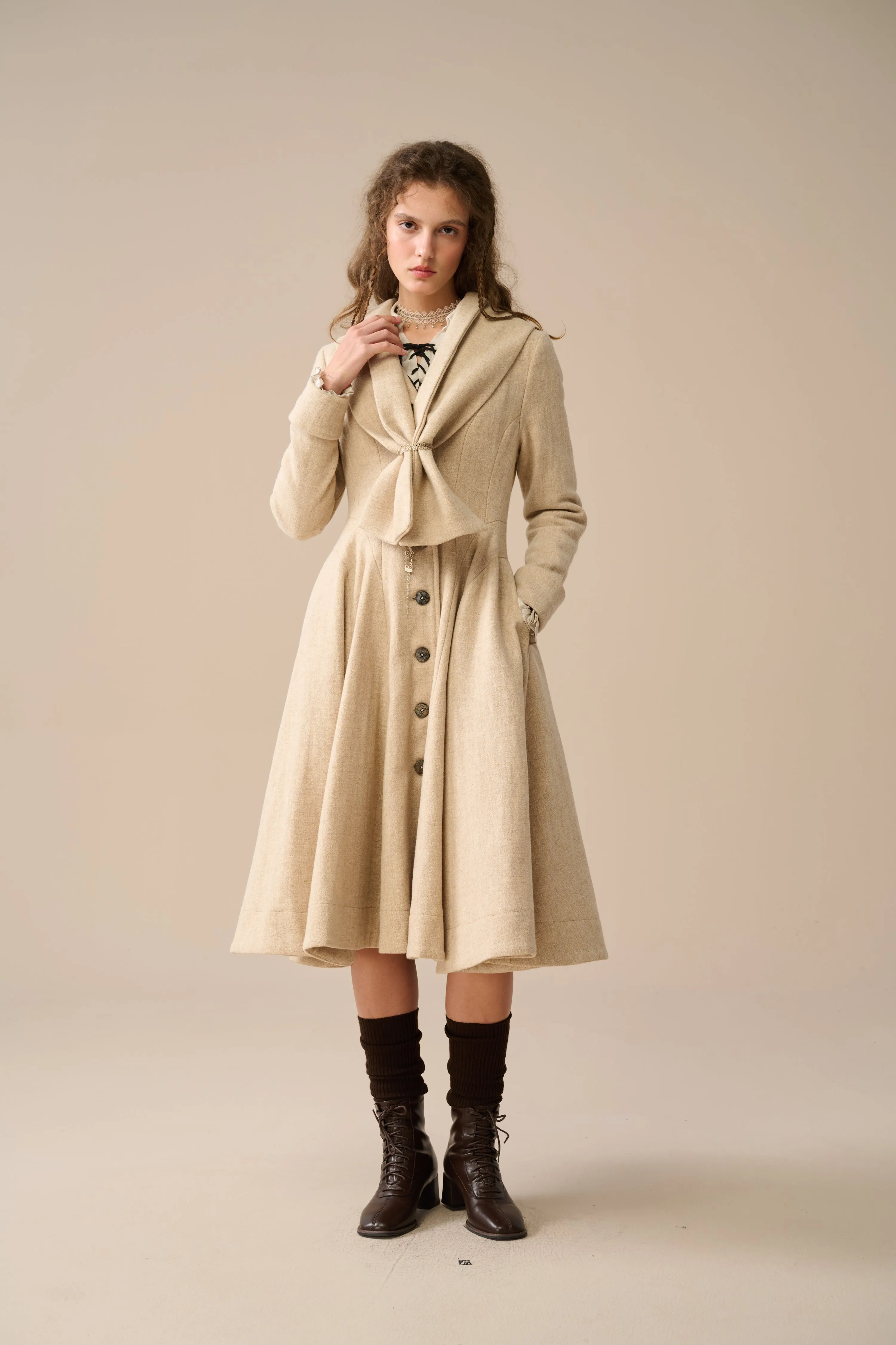 Lila 25 | 100% wool scarf coat