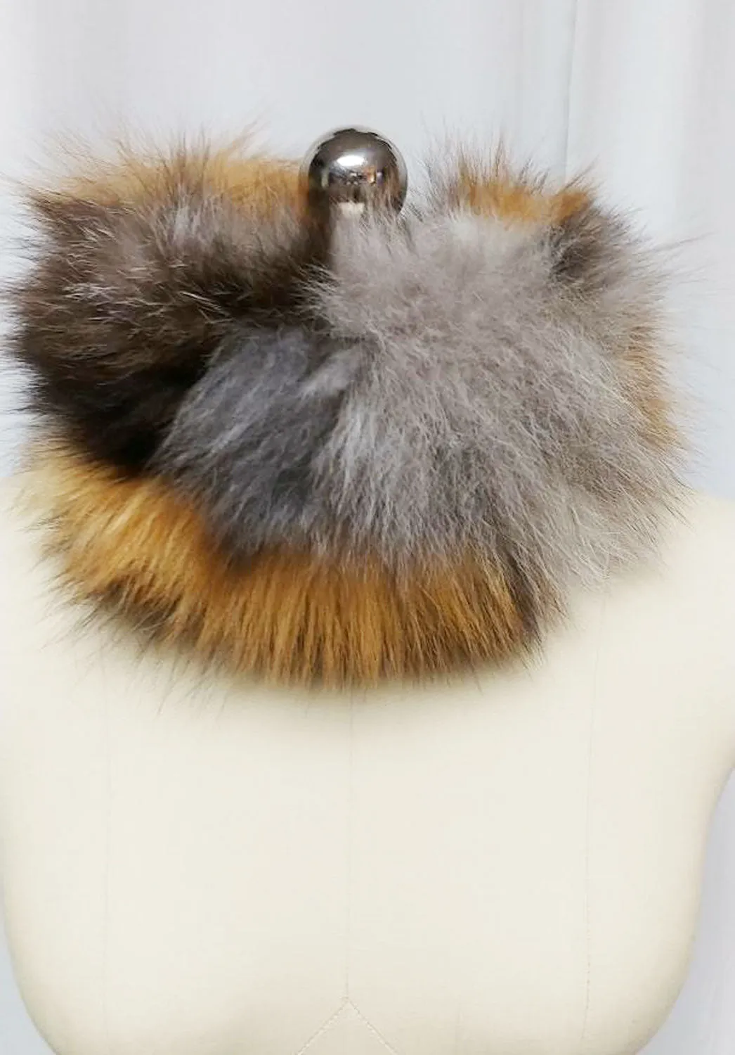 *NEW - ADRIENNE LANDAU FLUFFY FOX COLLAR FROM NEIMAN MARCUS