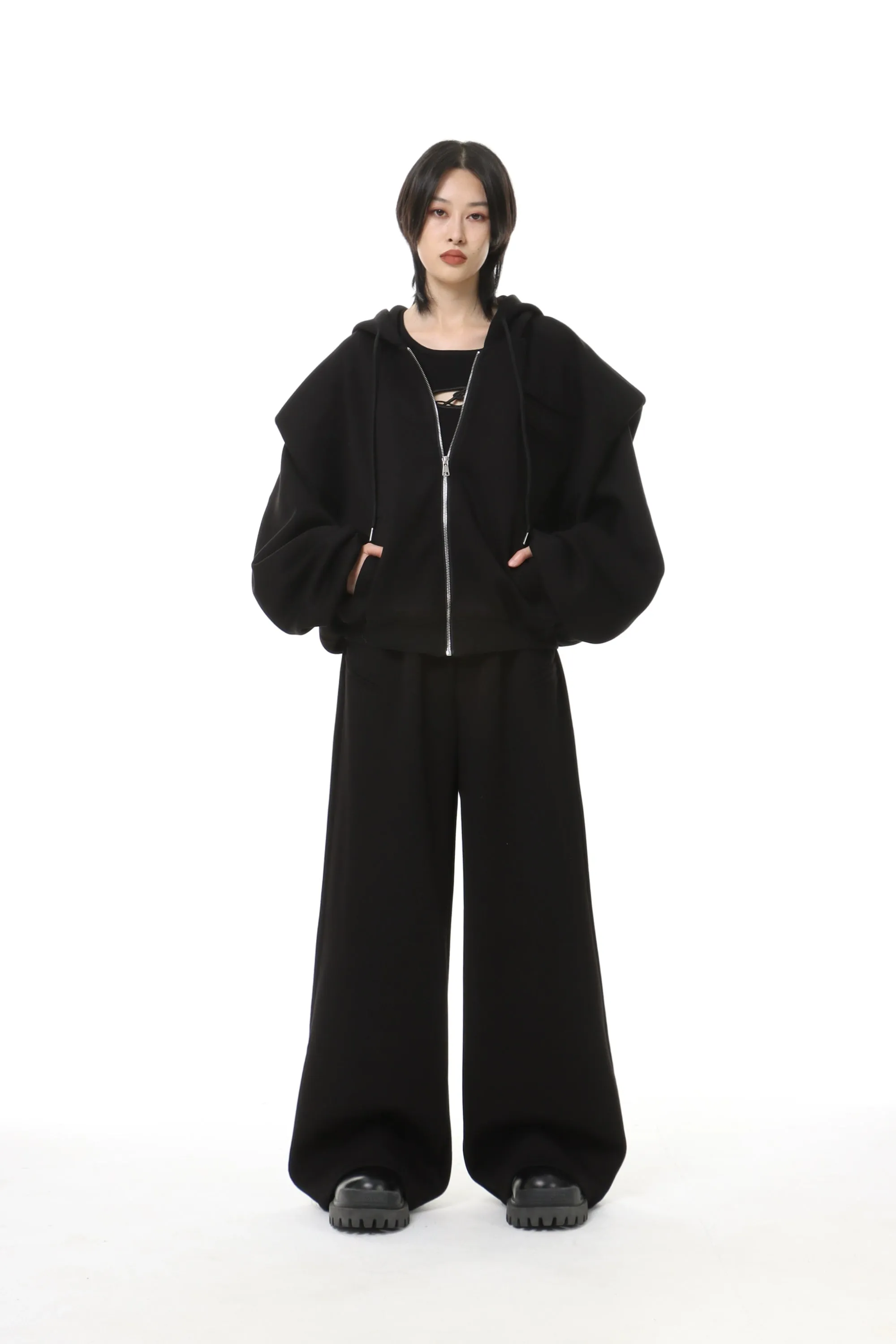 Oversized Cropped Zip Hoodie and Wide-Leg Sweatpant Tracksuit Set