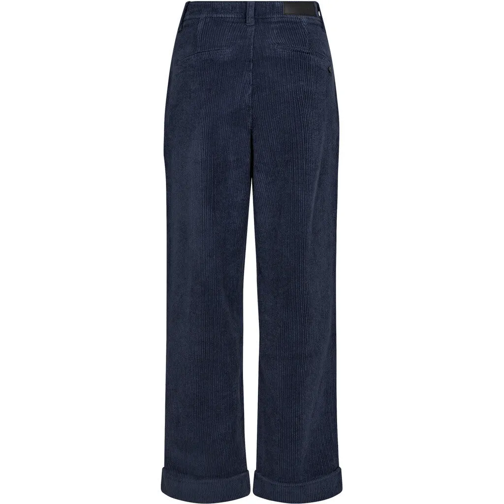 Pieszak Birkin Weekend Pant in Stunning Corduroy