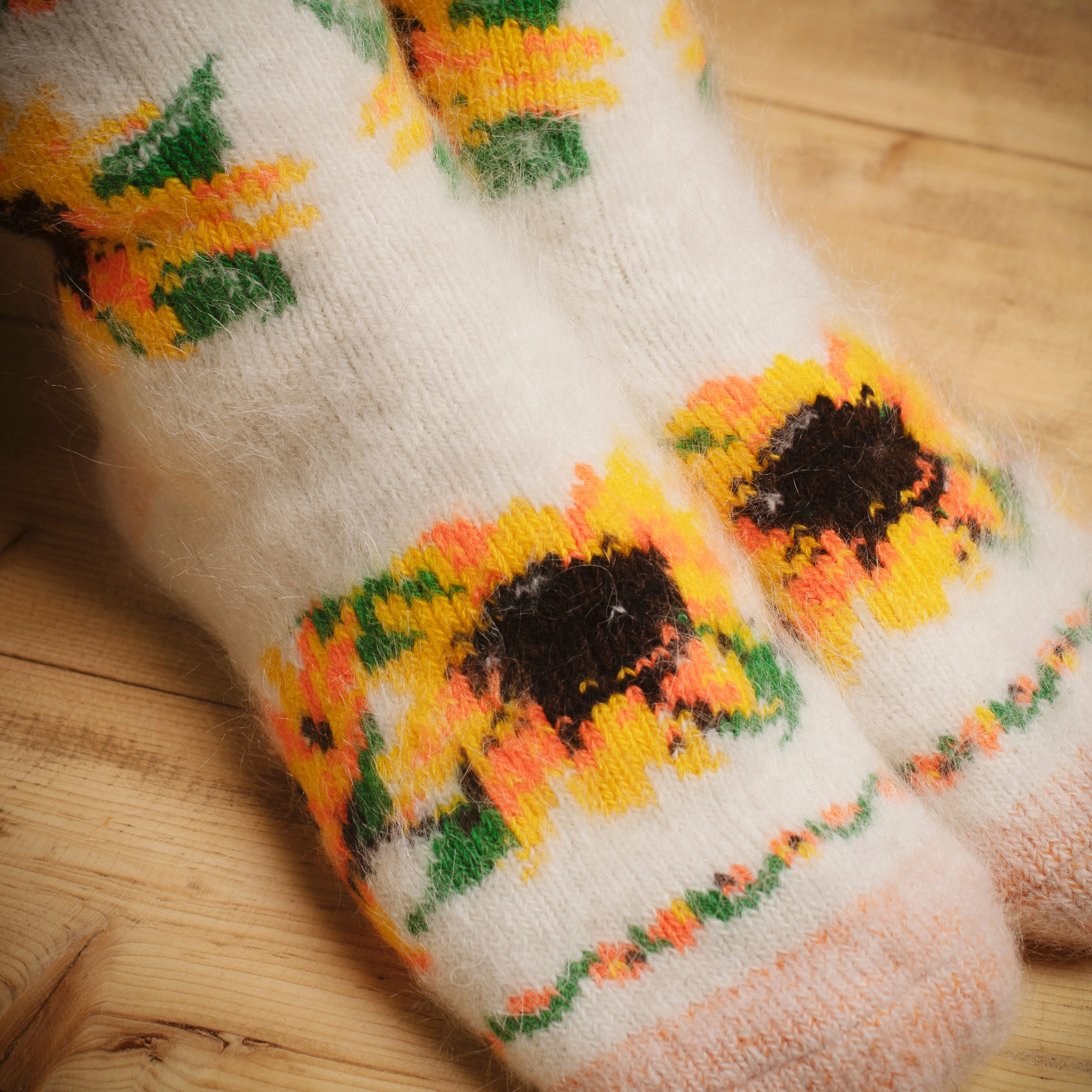 Women's Winter Sunshine Thick Goat Wool Crew Socks