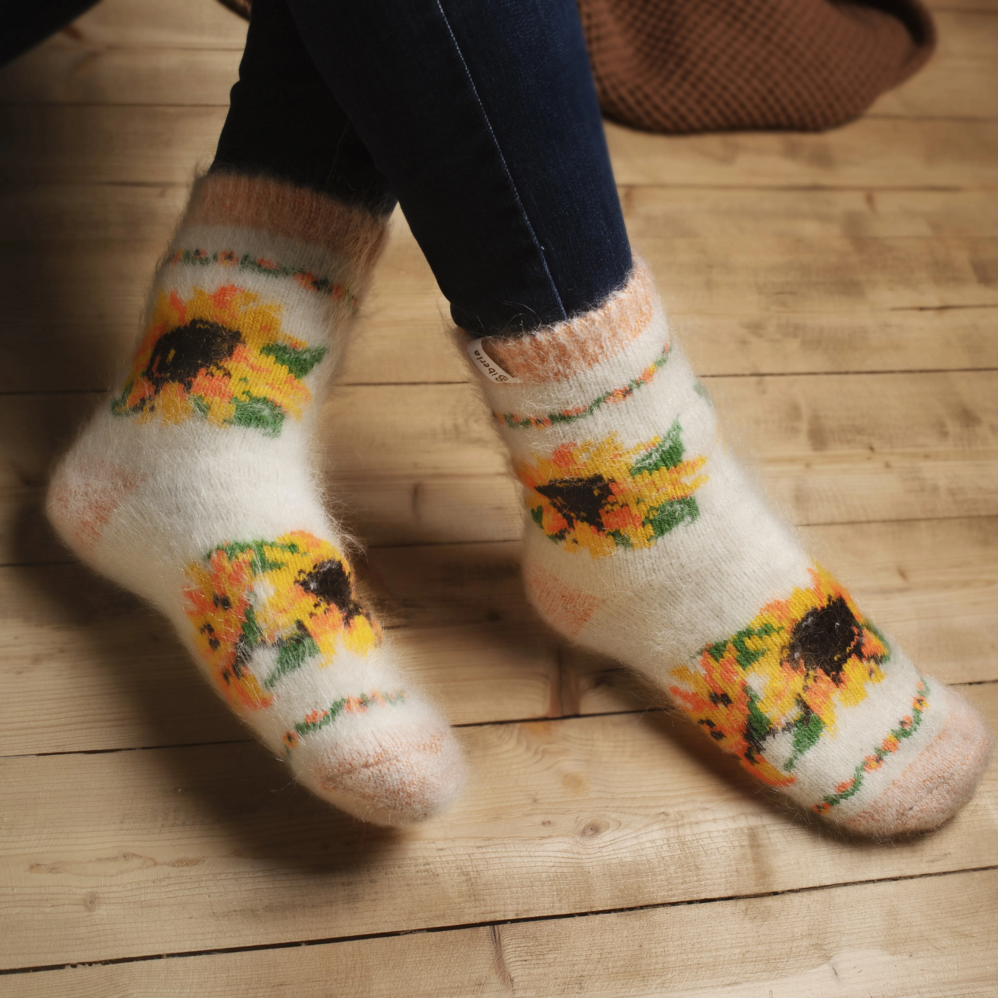 Women's Winter Sunshine Thick Goat Wool Crew Socks